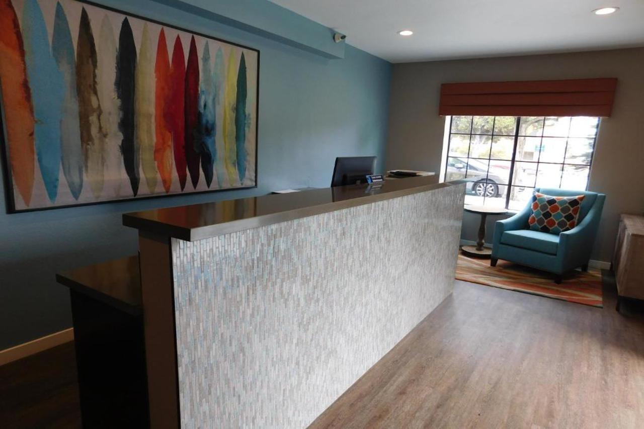 Wave Street Inn Monterey Interior photo